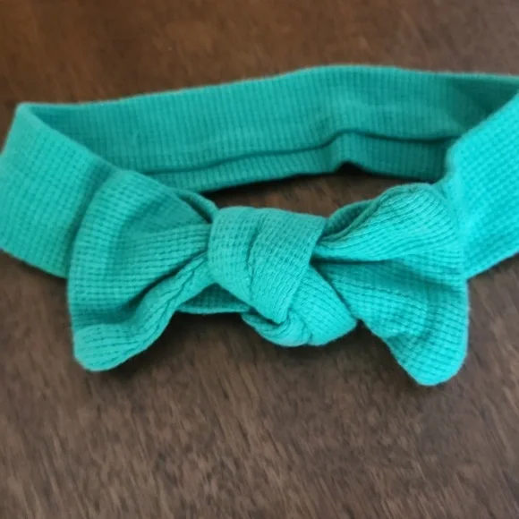 Cater's, Super Comfy, 12 Month, Flame Resistant Sleeper, Light Pink w head band - Picture 10 of 11